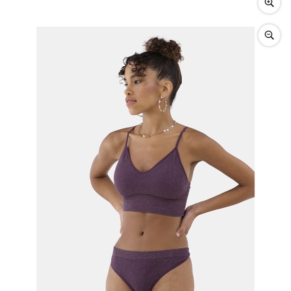 No Boundaries Women's Shimmer V-Neck Brami - Picture 3 of 16